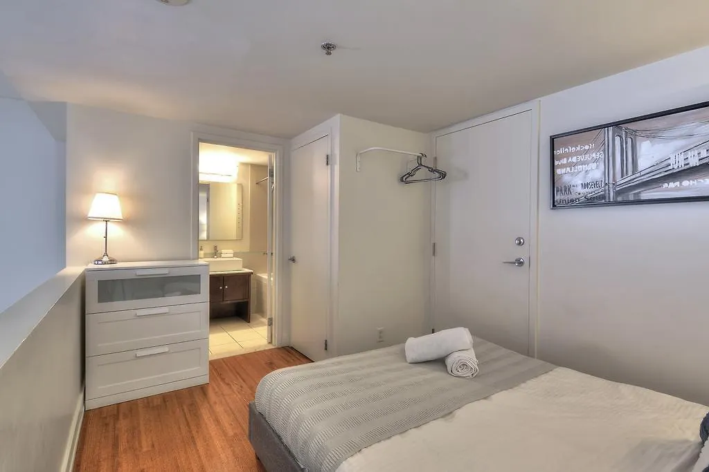 1-Bedroom Loft With Mezzanine Convention Center Montreal Canada