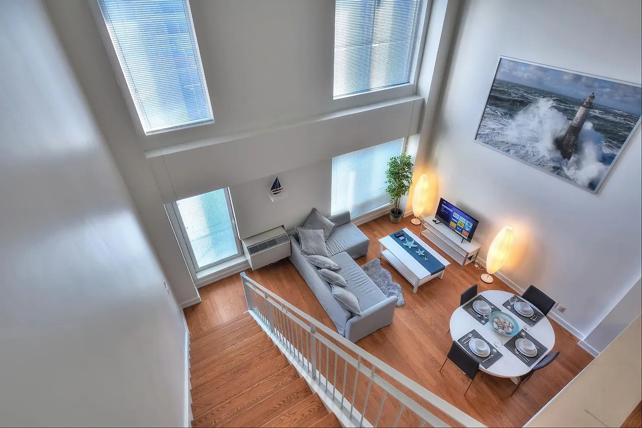 1-Bedroom Loft With Mezzanine Convention Center Montreal Apartment