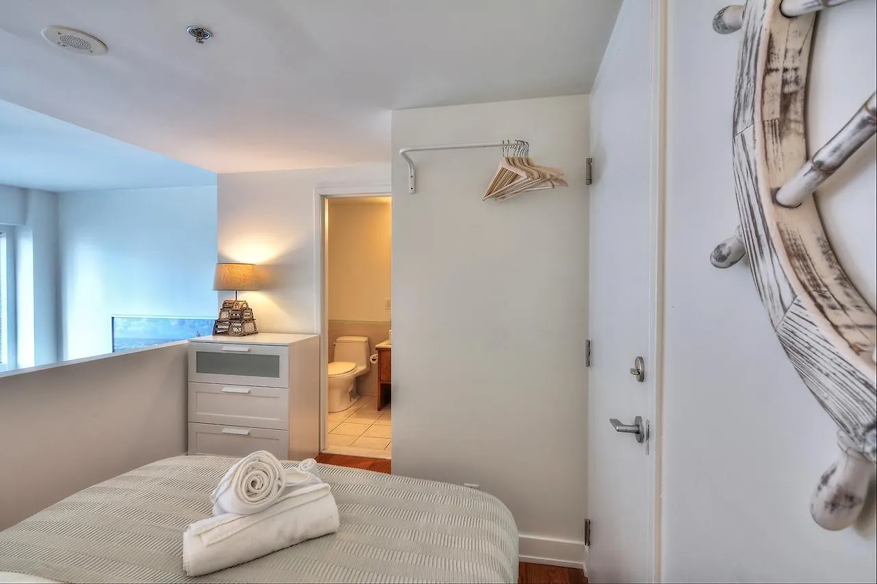 1-Bedroom Loft With Mezzanine Convention Center Montreal 0*,