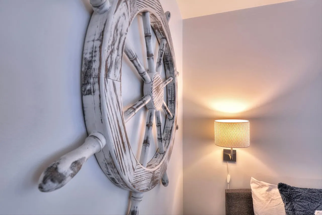 1-Bedroom Loft With Mezzanine Convention Center Montreal